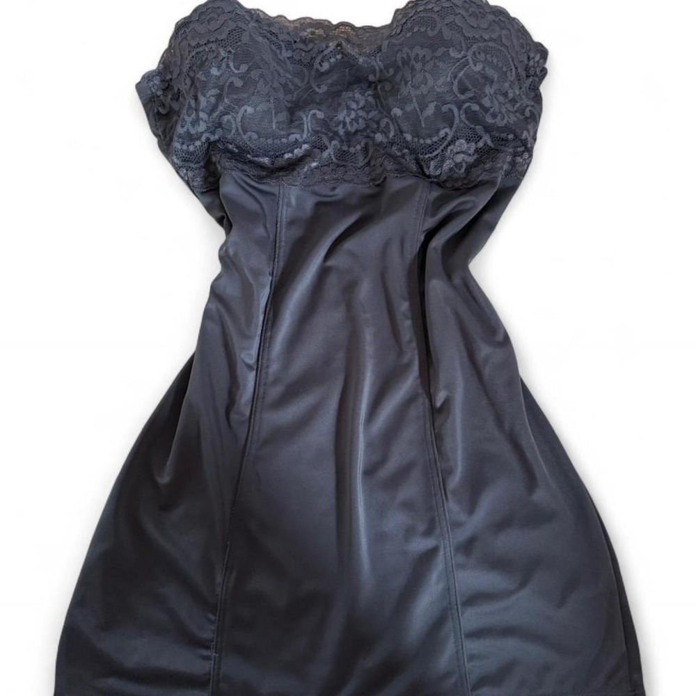 Super‎ sexy Black lace detailed mini dress/long top